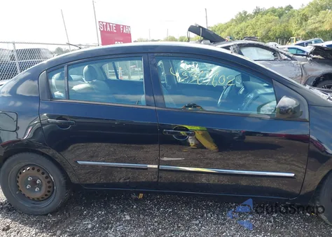 2012 Nissan Sentra 2.0 S z USA, uszkodzony, nr VIN 3N1AB6AP8CL730245